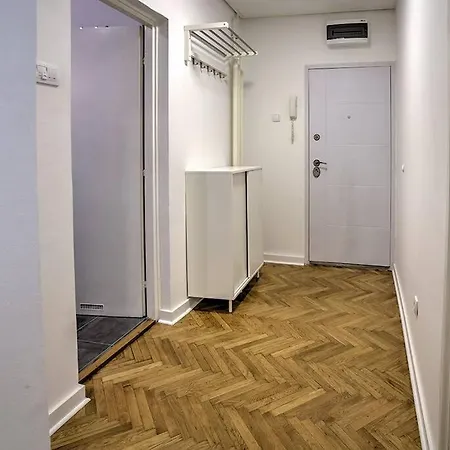 Tasmajdan Apartmán *